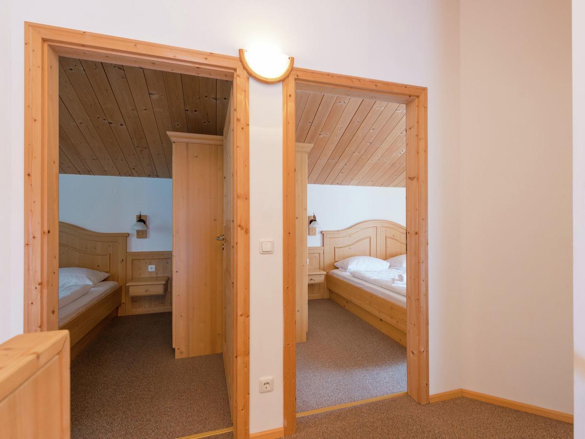 Chalet In Annaberg-Lungoetz With Shared Sauna Villa Buitenkant foto