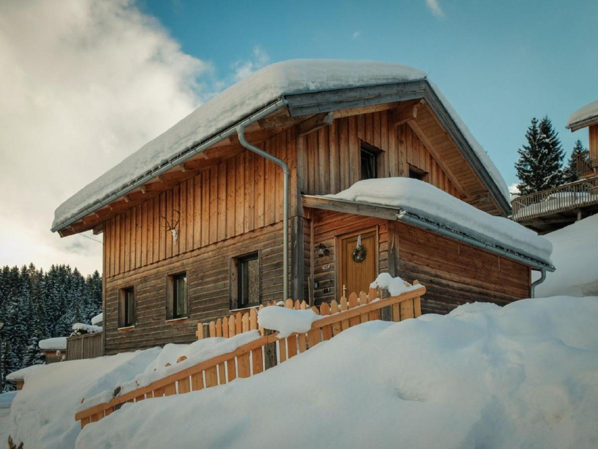 Chalet In Annaberg-Lungoetz With Shared Sauna Villa Buitenkant foto
